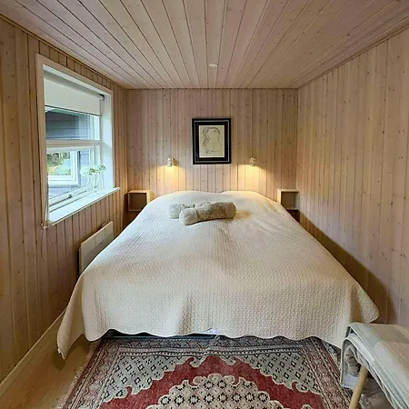 Family House With Large Garden By Ho Bay בית נופש Ho