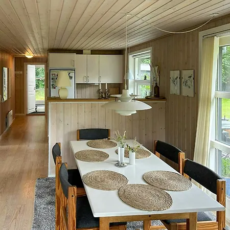 Ferienhaus Family House With Large Garden By Ho Bay *