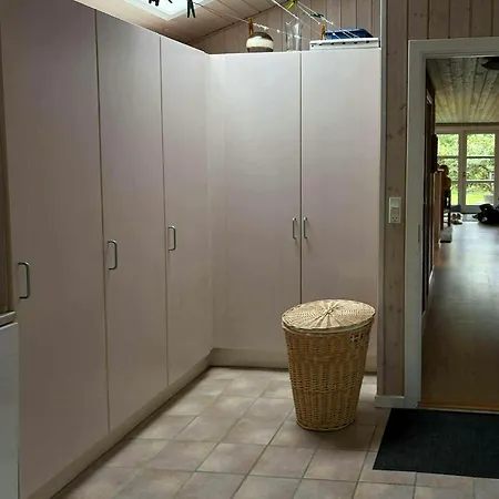 Ferienhaus Family House With Large Garden By Ho Bay